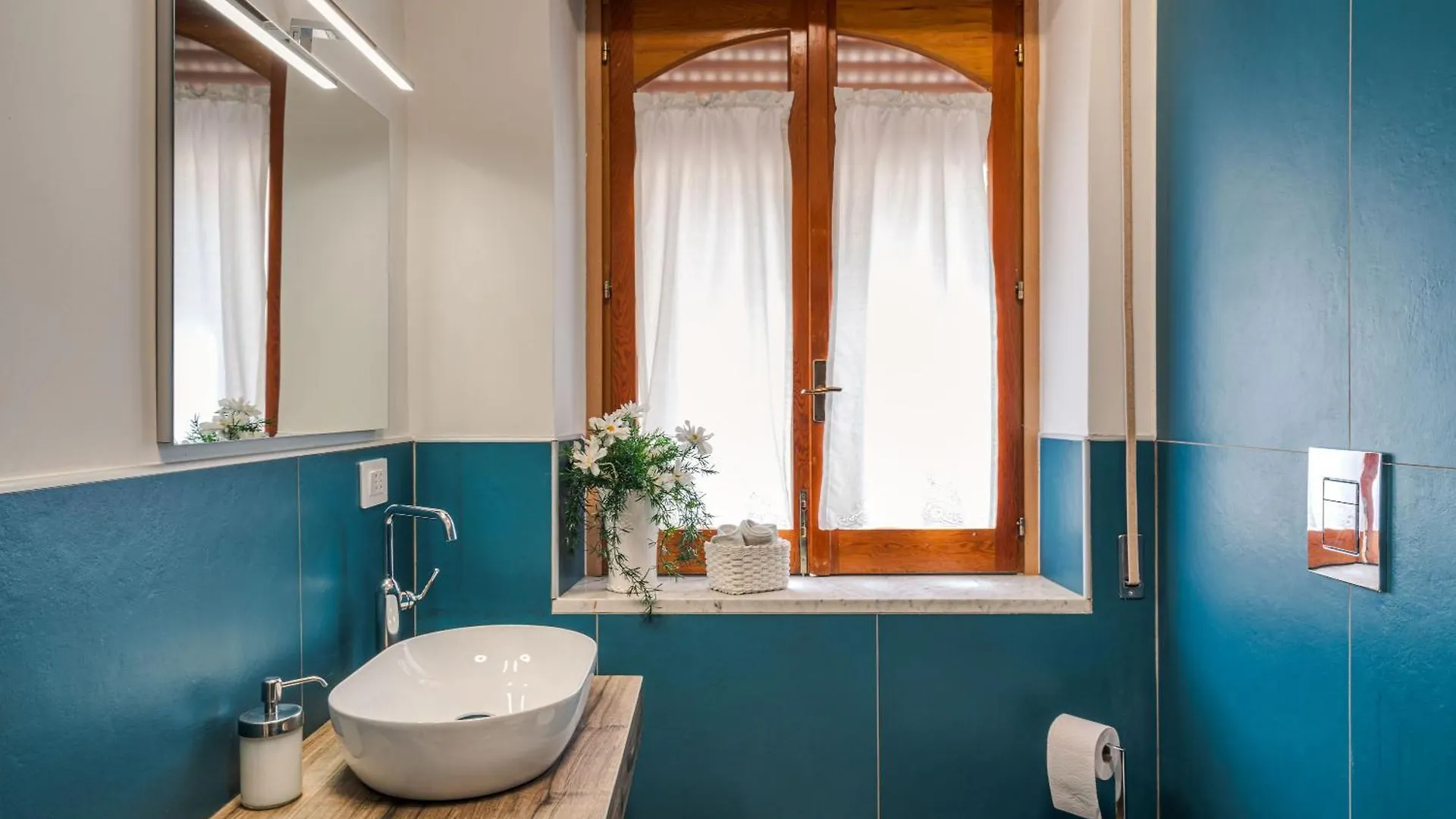 דירה טאורמינה La Maison De Clotilde איטליה